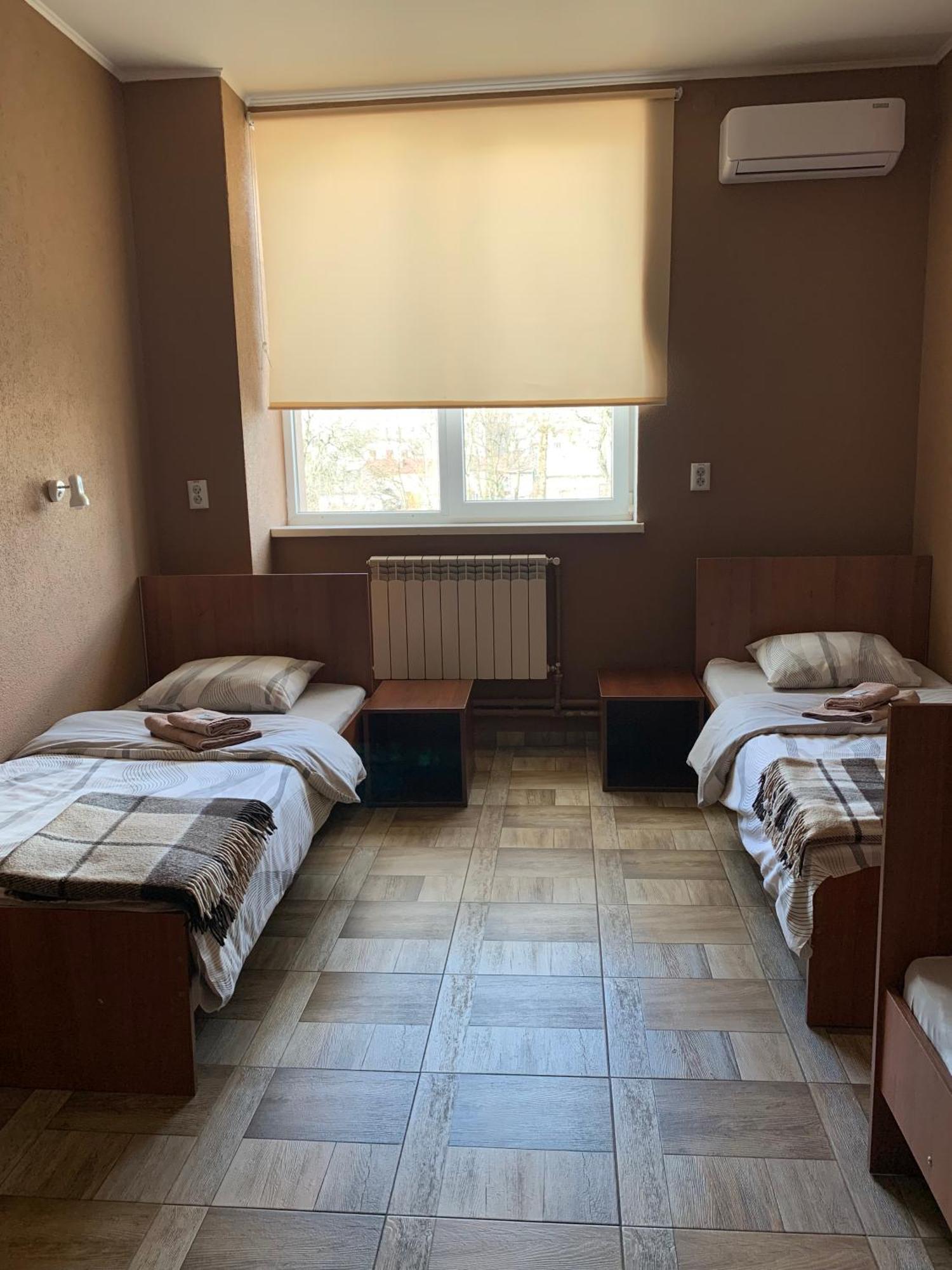 Yurus Hostel 利沃夫 外观 照片